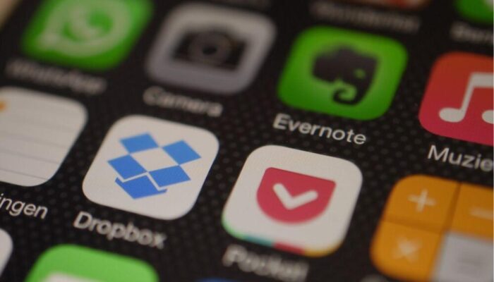11 Apps Every College Student Needs