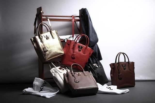 various hand bags