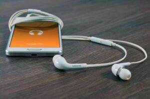 Read more about the article Our Favorite Financial Podcasts