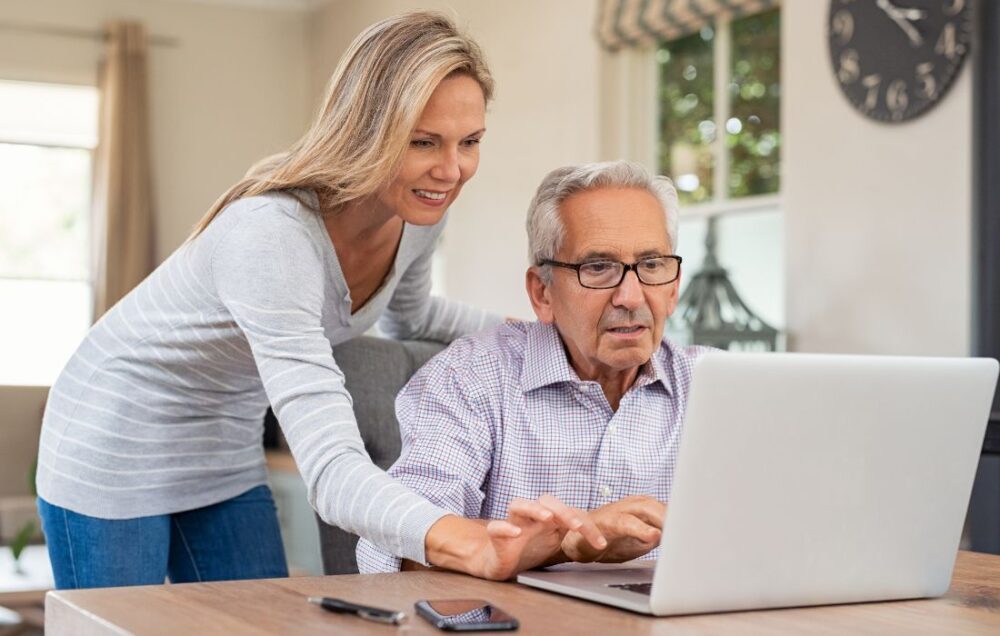 Understanding Online Banking: A Guide for Seniors Looking to Simplify