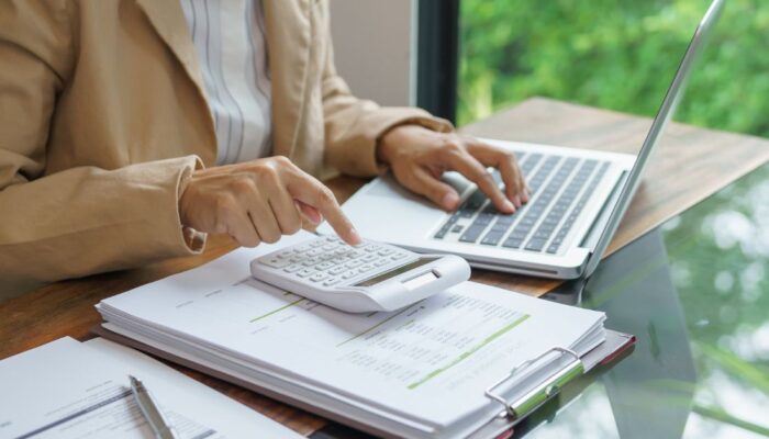 After Losing a Spouse: Accounts to Update and Next Steps
